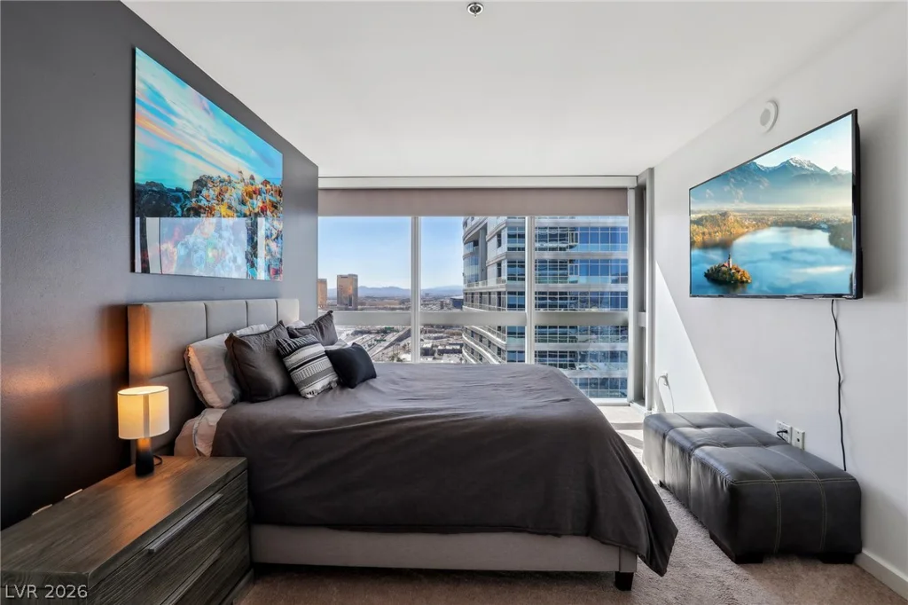 4471 Dean Martin, Las Vegas, NV 89103