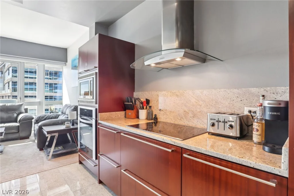 4471 Dean Martin, Las Vegas, NV 89103