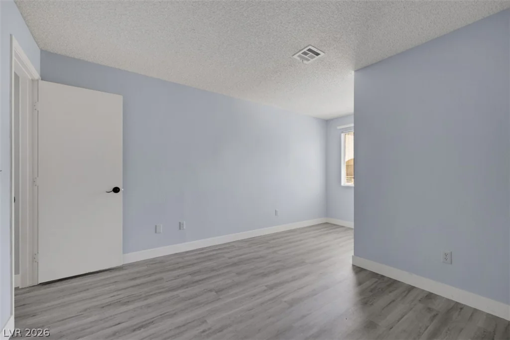 6869 Tamarus, Las Vegas, NV 89119
