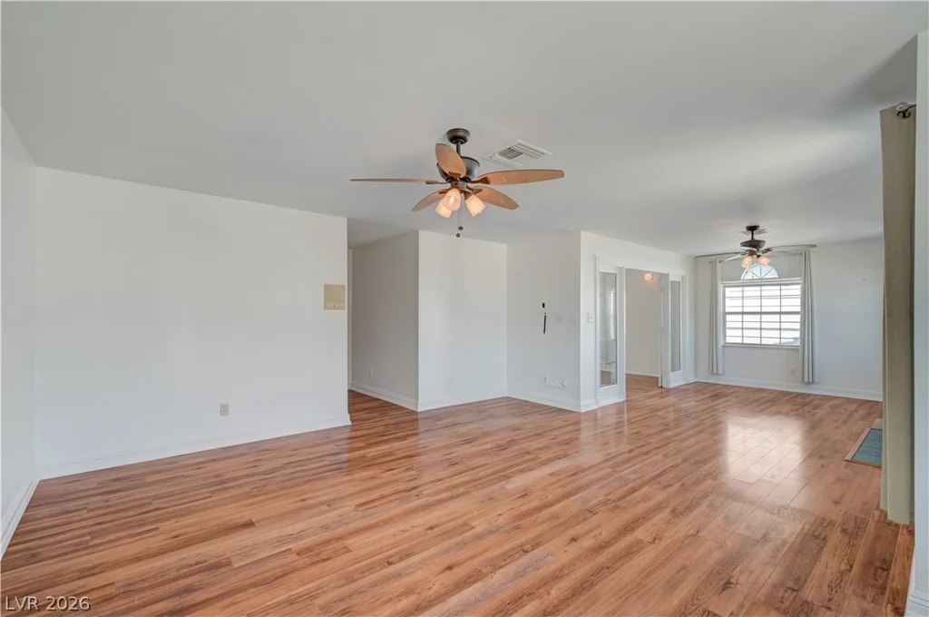 8716 Nautical Bay, Las Vegas, NV 89117