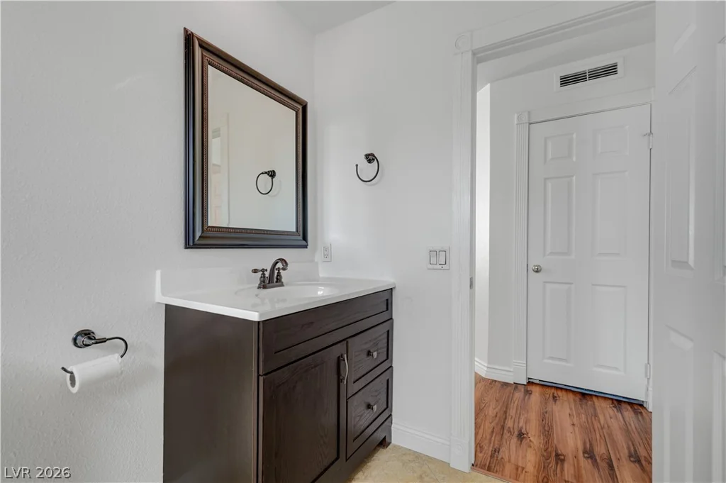 8716 Nautical Bay, Las Vegas, NV 89117