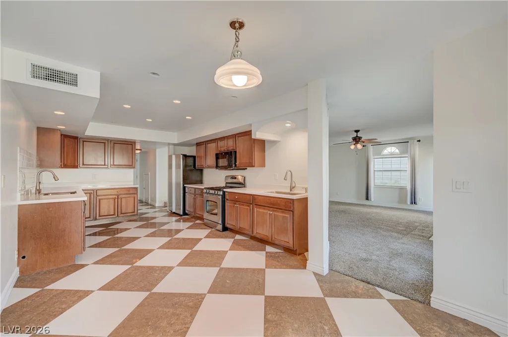 8716 Nautical Bay, Las Vegas, NV 89117