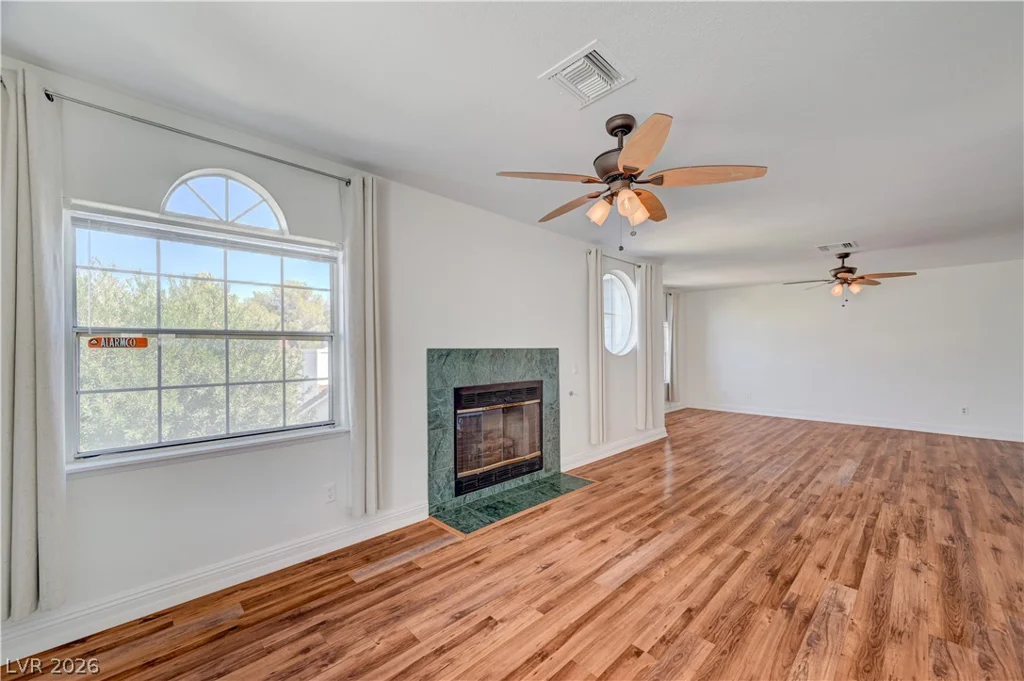 8716 Nautical Bay, Las Vegas, NV 89117