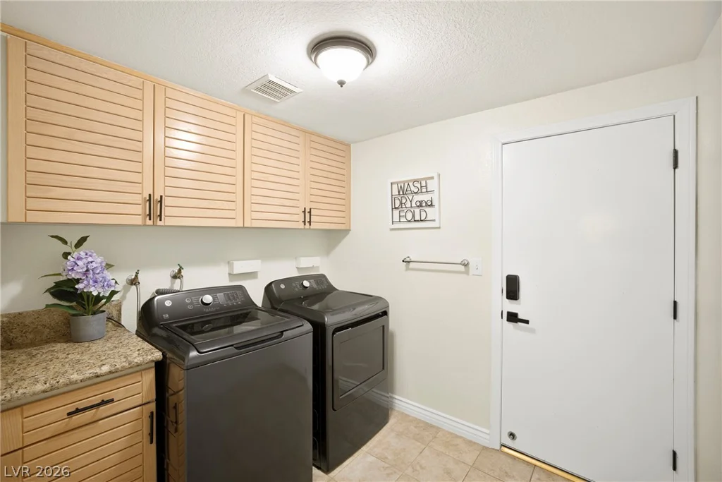 5046 Crooked Stick, Las Vegas, NV 89113