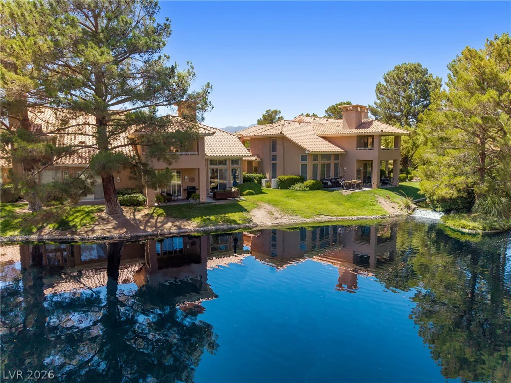 5046 Crooked Stick, Las Vegas, NV 89113