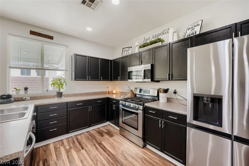 9400 Steeltree, Las Vegas, NV 89143