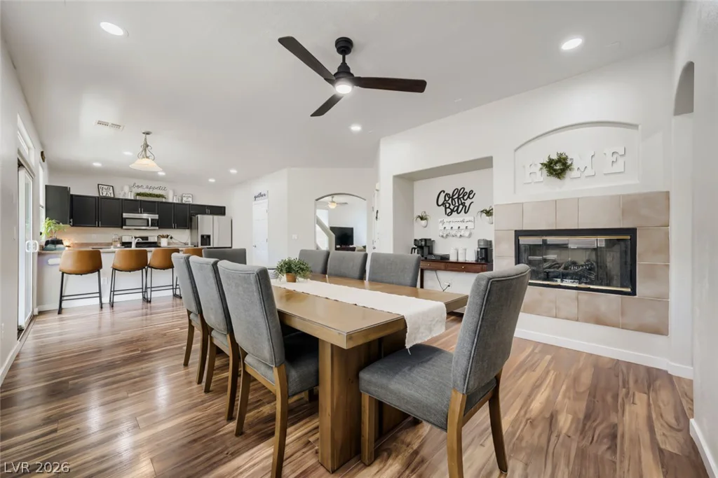 9400 Steeltree, Las Vegas, NV 89143