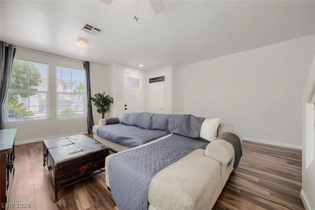 9400 Steeltree, Las Vegas, NV 89143