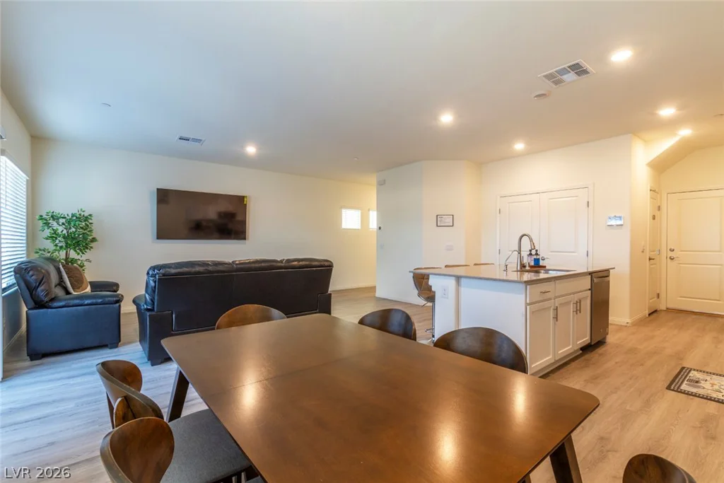 4688 Admiral Cliffs, Las Vegas, NV 89141