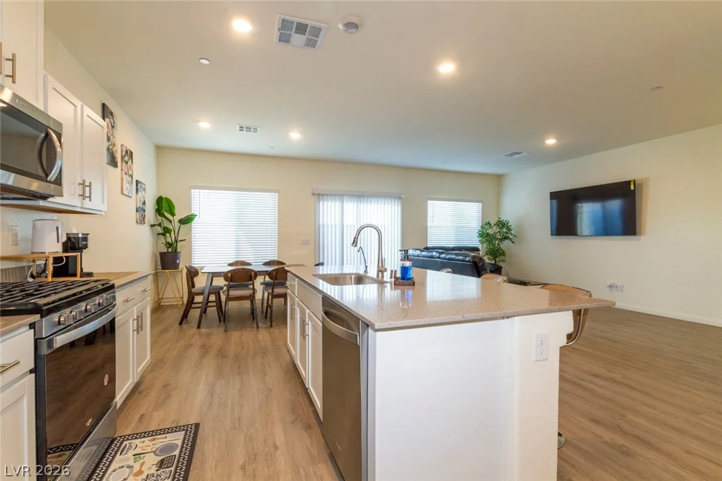 4688 Admiral Cliffs, Las Vegas, NV 89141