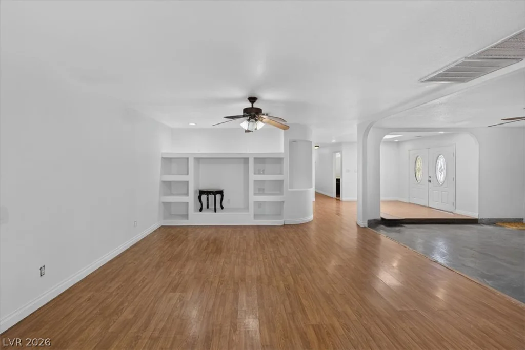 90 Levi, Las Vegas, NV 89183