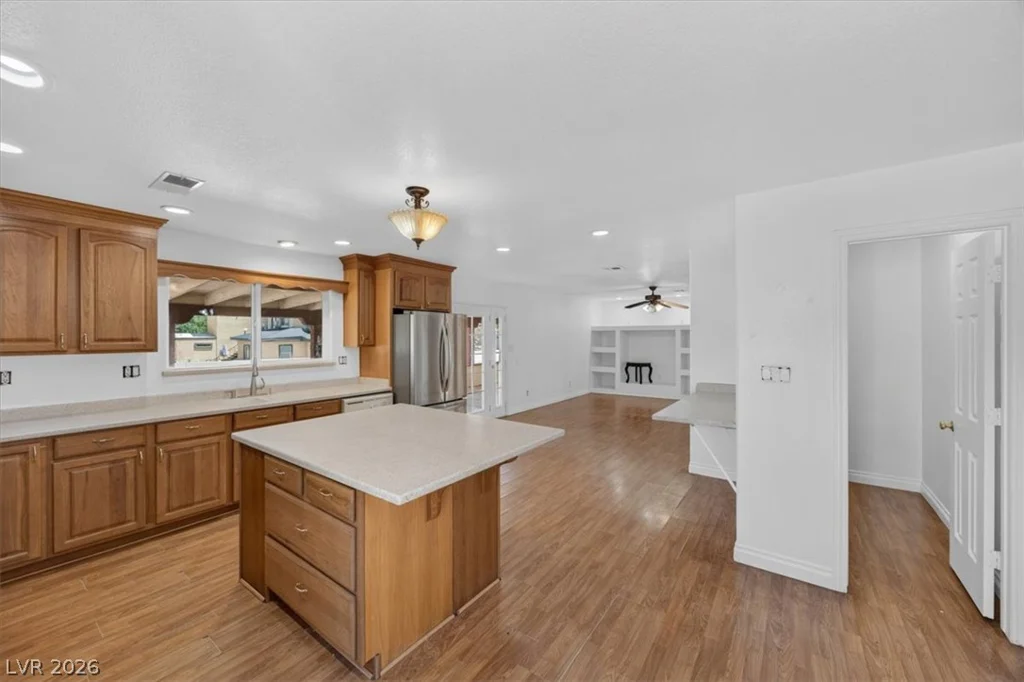 90 Levi, Las Vegas, NV 89183