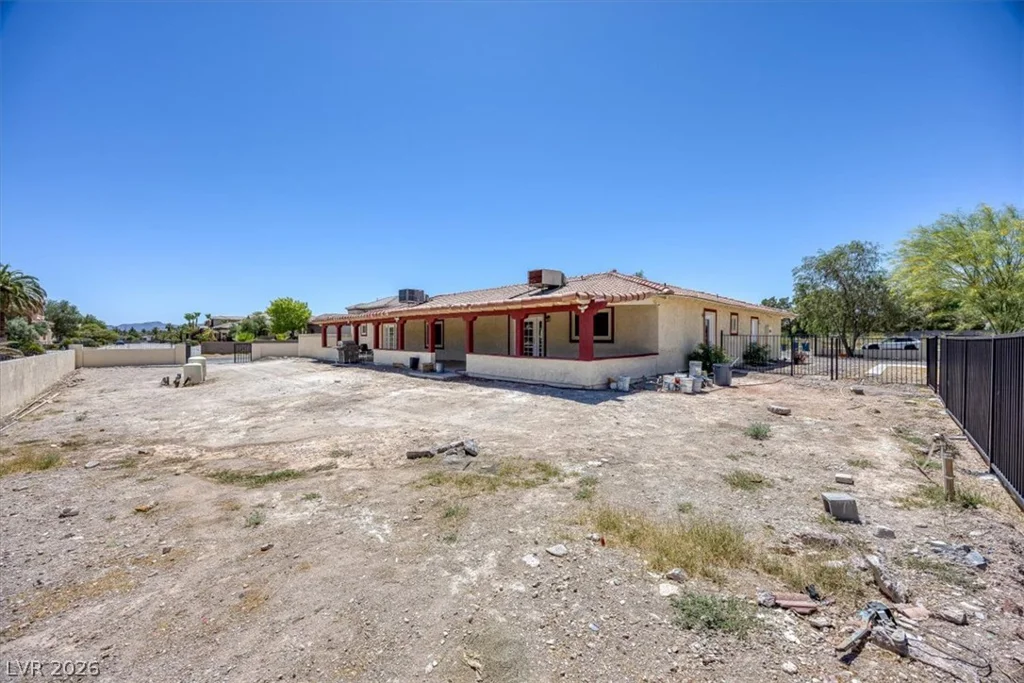 90 Levi, Las Vegas, NV 89183