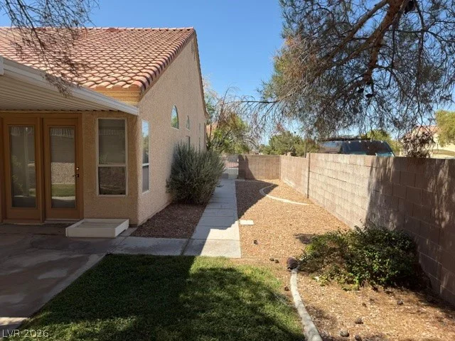 1181 Birdnest, Las Vegas, NV 89123