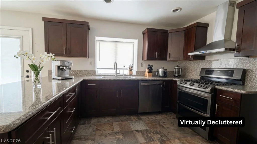 4953 El Sur, North Las Vegas, NV 89031