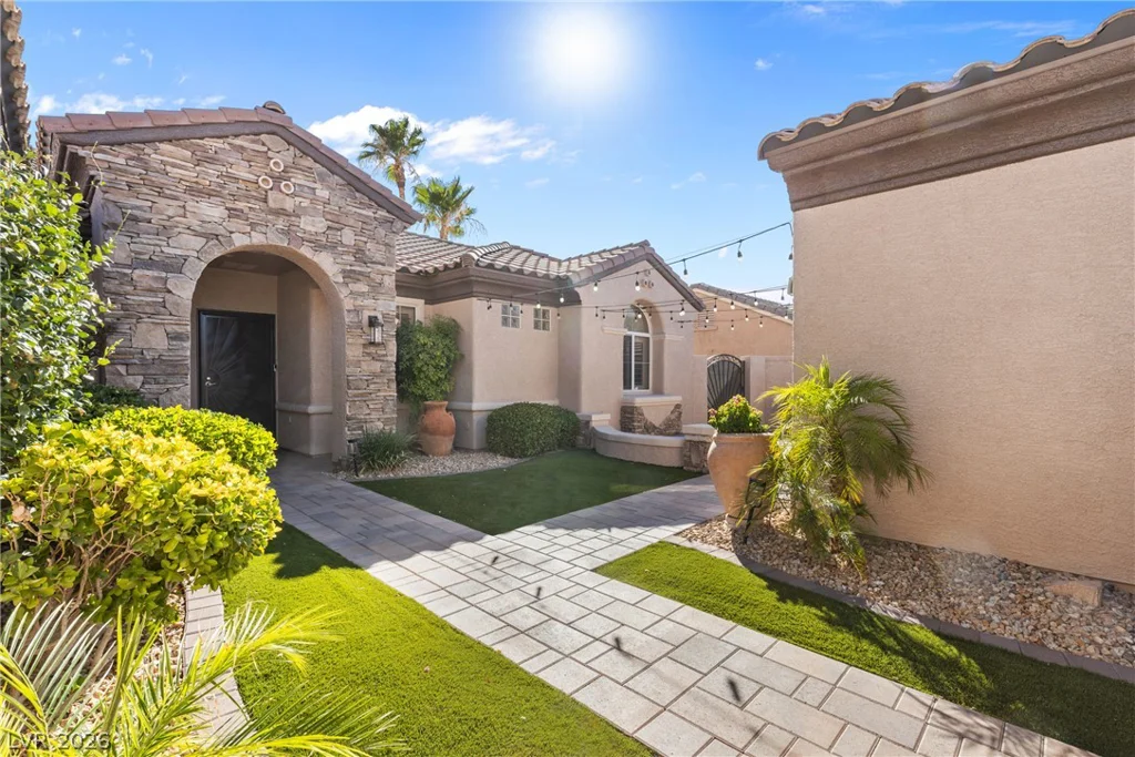 2787 Cherrydale Falls, Henderson, NV 89052