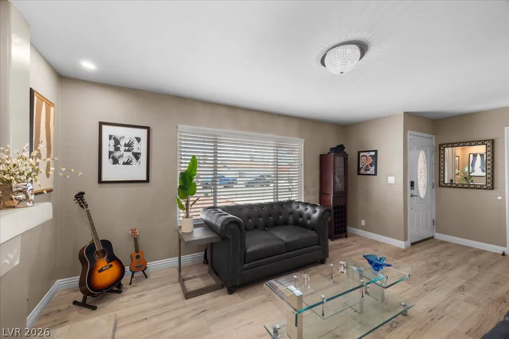 7205 Fenway, Las Vegas, NV 89147