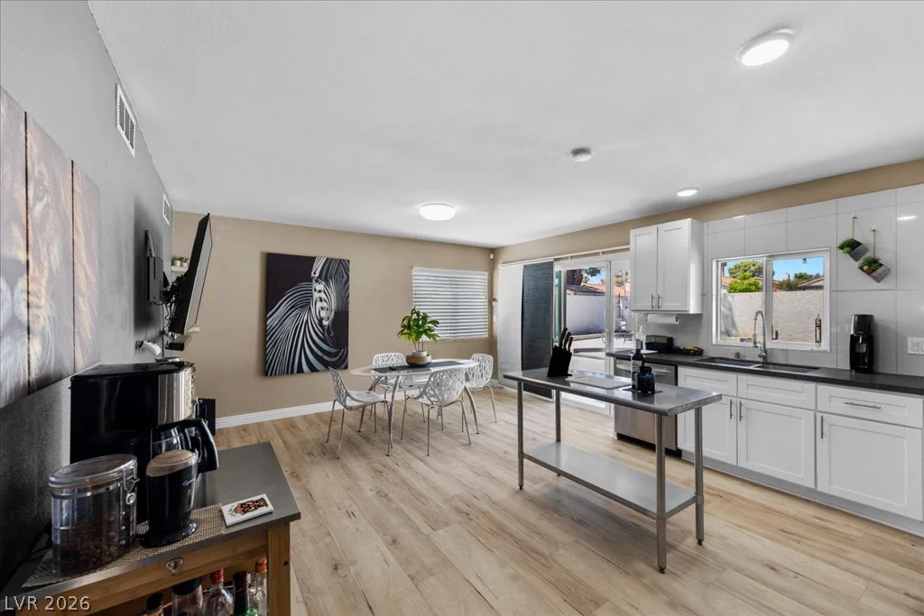 7205 Fenway, Las Vegas, NV 89147