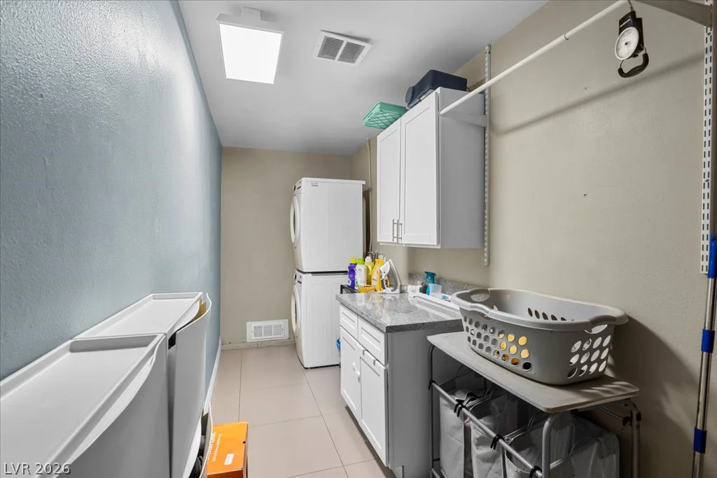 7205 Fenway, Las Vegas, NV 89147