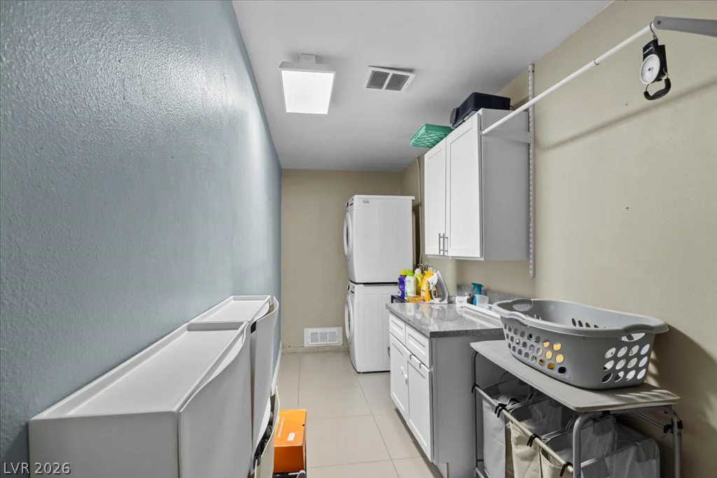 7205 Fenway, Las Vegas, NV 89147