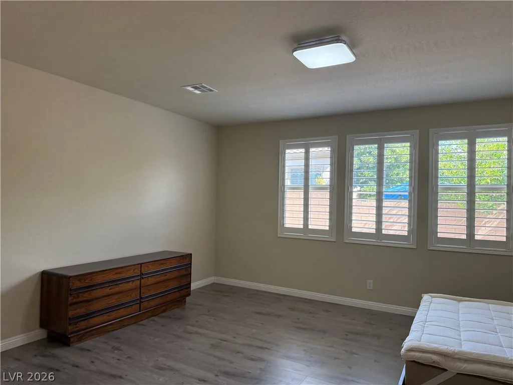 967 Whitworth, Las Vegas, NV 89148