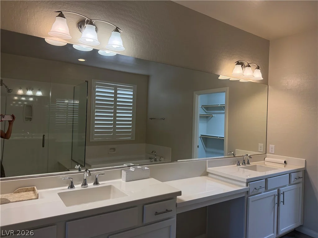 967 Whitworth, Las Vegas, NV 89148