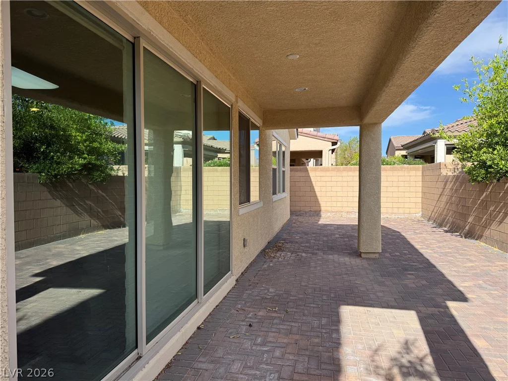 967 Whitworth, Las Vegas, NV 89148
