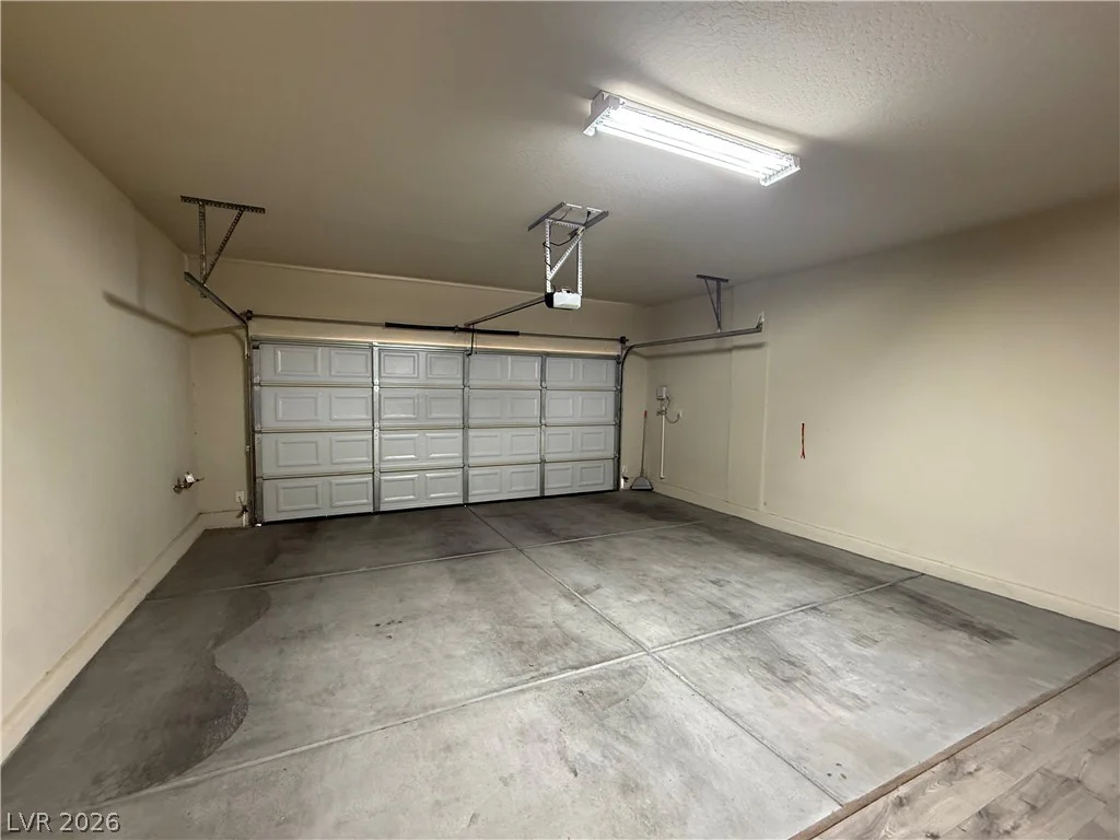 967 Whitworth, Las Vegas, NV 89148
