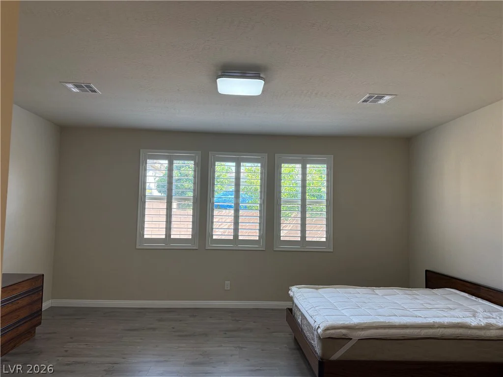 967 Whitworth, Las Vegas, NV 89148