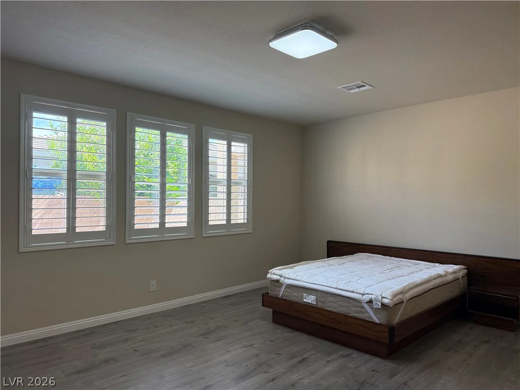 967 Whitworth, Las Vegas, NV 89148