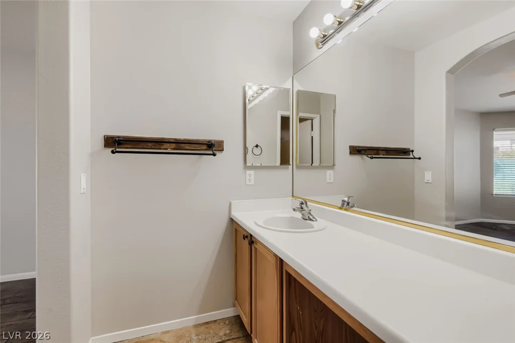 11022 Zampino, Las Vegas, NV 89141