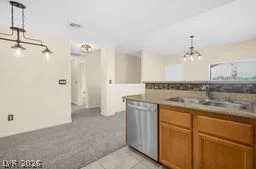 7701 Robindale, Las Vegas, NV 89113