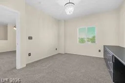 7701 Robindale, Las Vegas, NV 89113