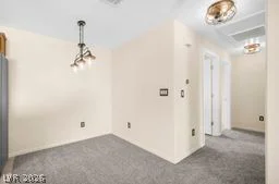 7701 Robindale, Las Vegas, NV 89113