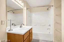 7701 Robindale, Las Vegas, NV 89113