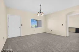 7701 Robindale, Las Vegas, NV 89113