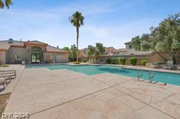 7701 Robindale, Las Vegas, NV 89113