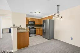 7701 Robindale, Las Vegas, NV 89113