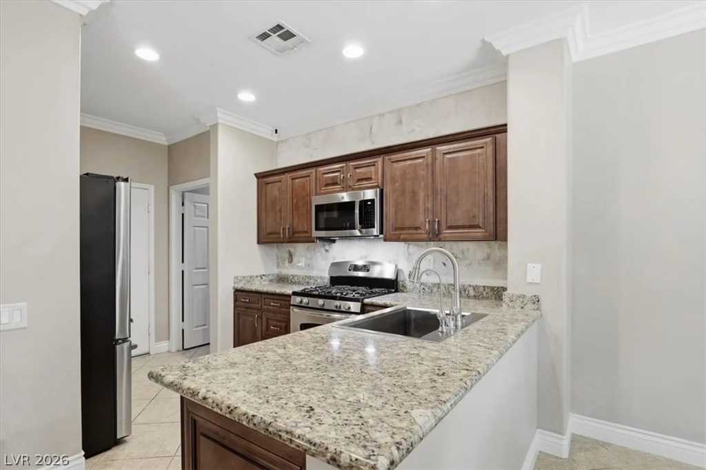 2825 Blythswood, Henderson, NV 89044
