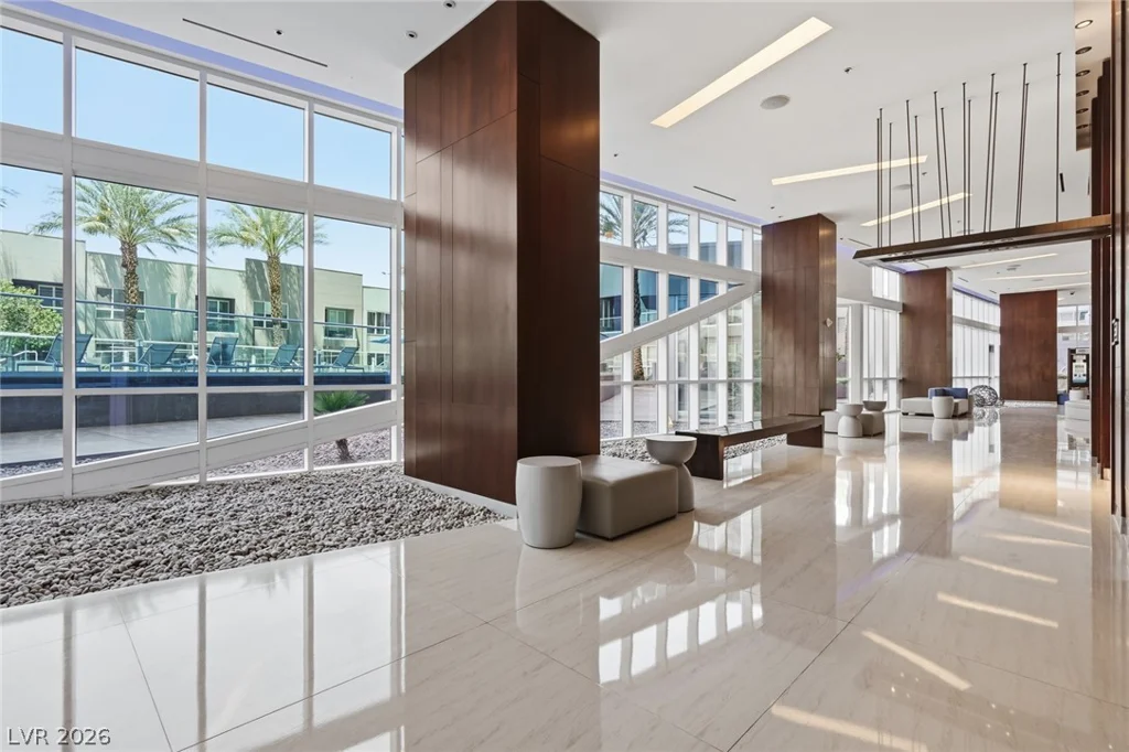 4575 Dean Martin, Las Vegas, NV 89103