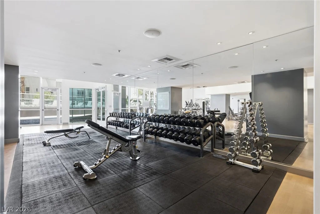 4575 Dean Martin, Las Vegas, NV 89103
