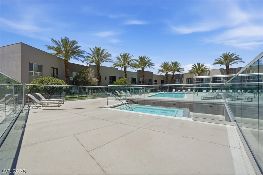 4575 Dean Martin, Las Vegas, NV 89103