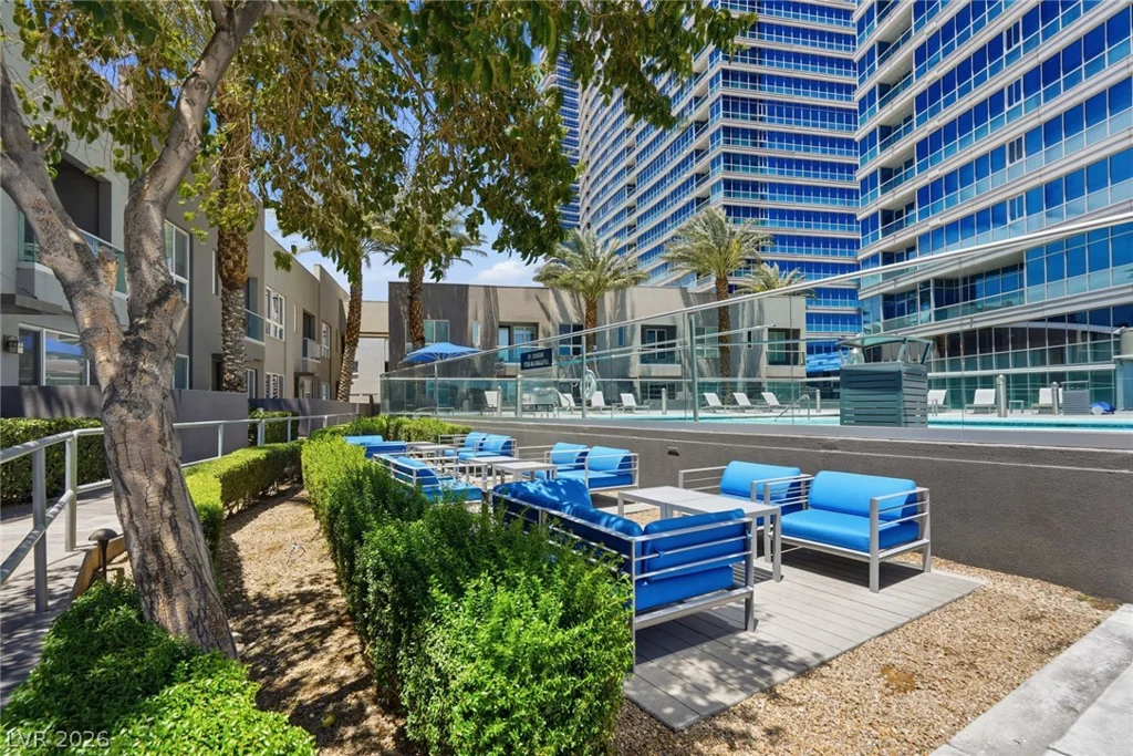 4575 Dean Martin, Las Vegas, NV 89103