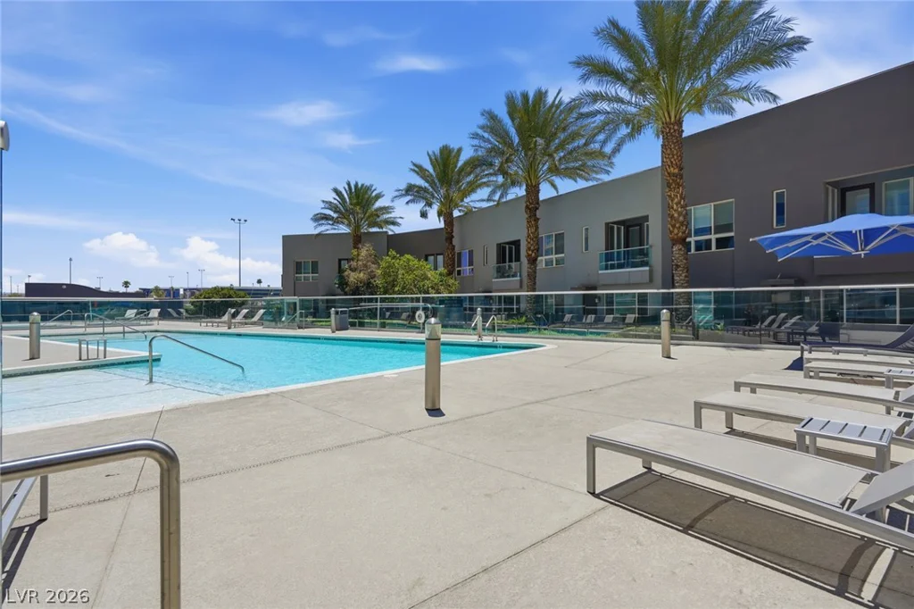 4575 Dean Martin, Las Vegas, NV 89103