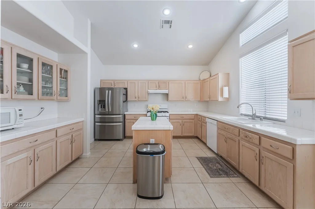5417 Rose Thicket, Las Vegas, NV 89130