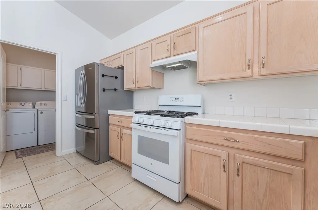 5417 Rose Thicket, Las Vegas, NV 89130