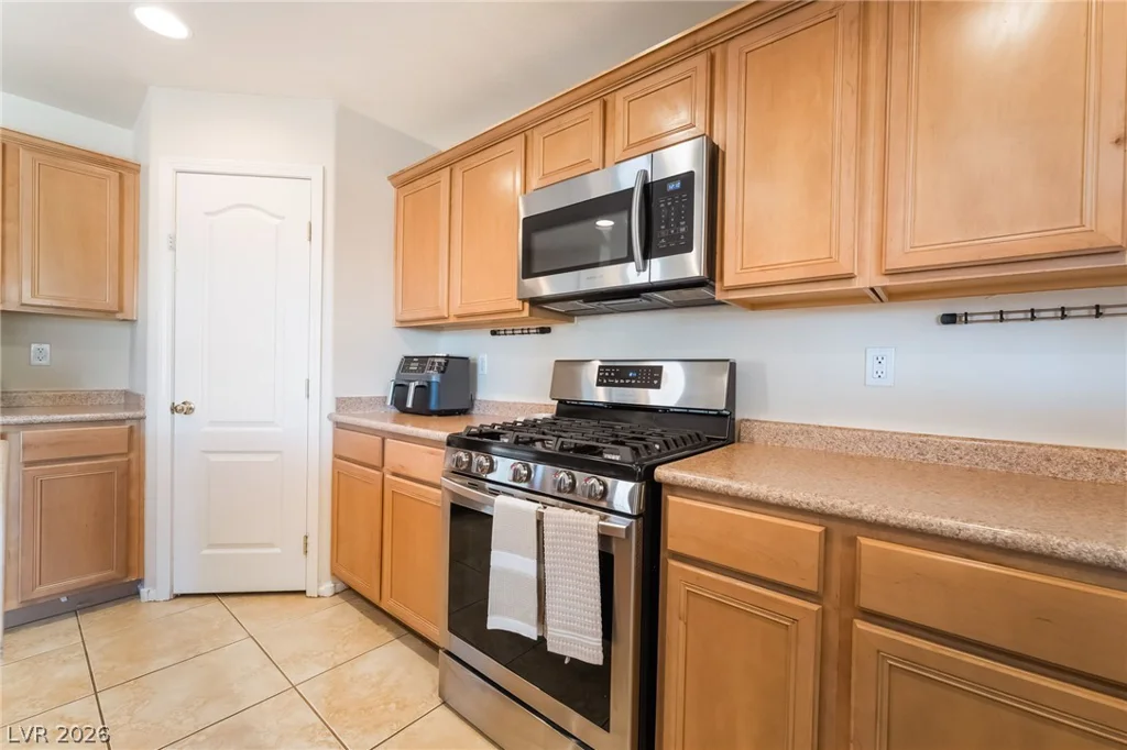 1129 Autumn Blossom, Henderson, NV 89052