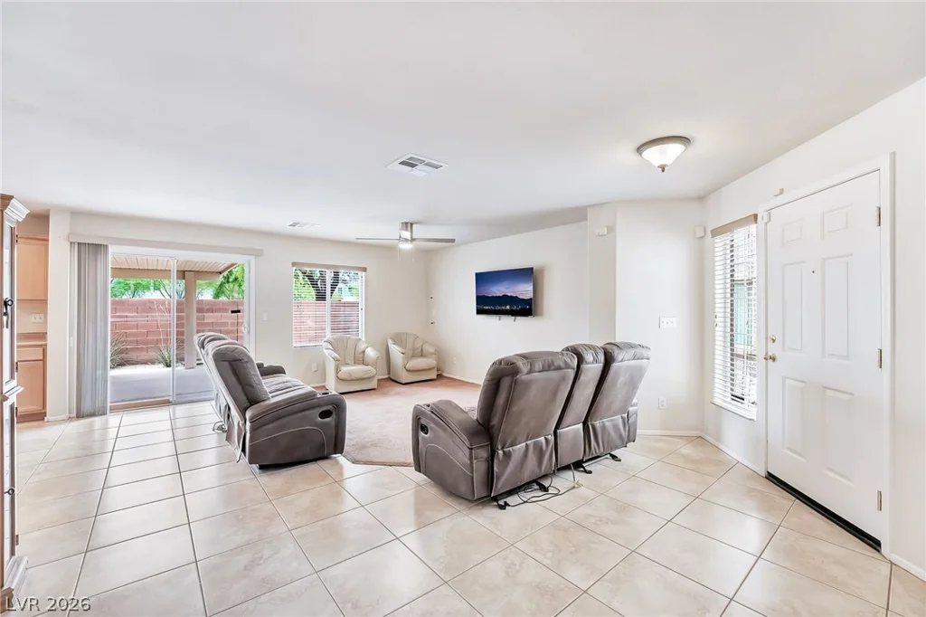1129 Autumn Blossom, Henderson, NV 89052