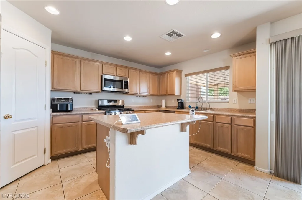 1129 Autumn Blossom, Henderson, NV 89052