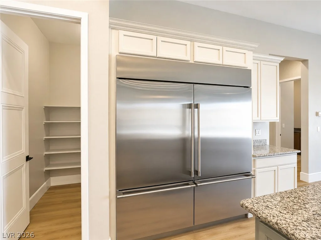 9930 Justin Earl, Las Vegas, NV 89149
